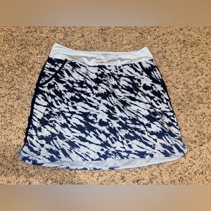 Nike Golf Women's Blue and White Mini Skort Size Medium